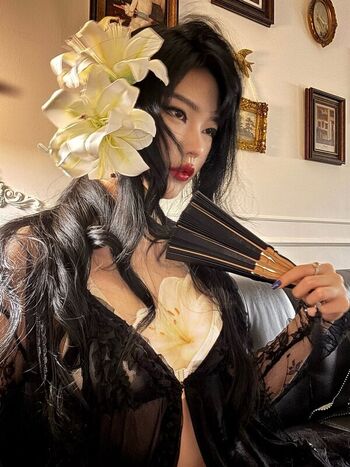 Full leaked Daturakisses private onlyfans photo