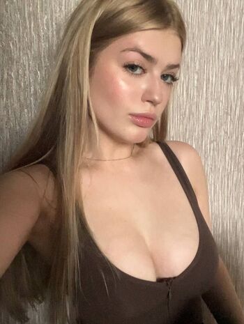 Full leaked Ddashkaz private onlyfans photo