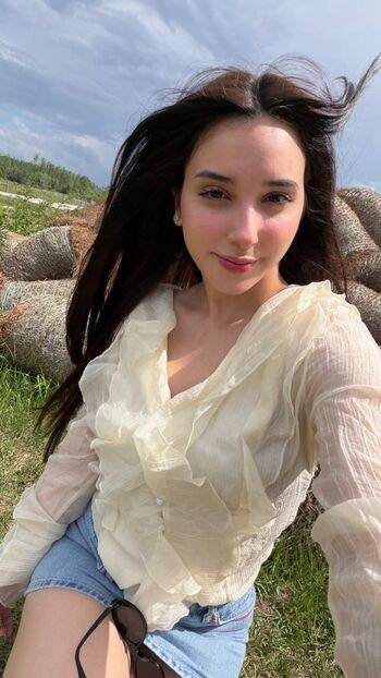 Full leaked Deargia page private onlyfans photo