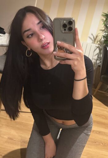 Full leaked Deargia page private onlyfans photo