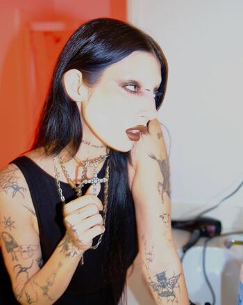 Full leaked Deathbyromy private onlyfans photo