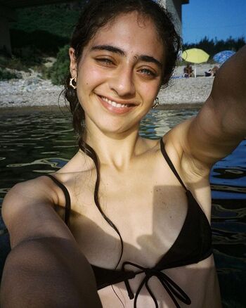 Full leaked Deba hekmat private onlyfans photo