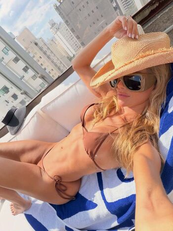 Full leaked Deborah secco  page private onlyfans photo