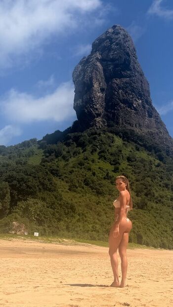 Full leaked Deborah secco page private onlyfans photo