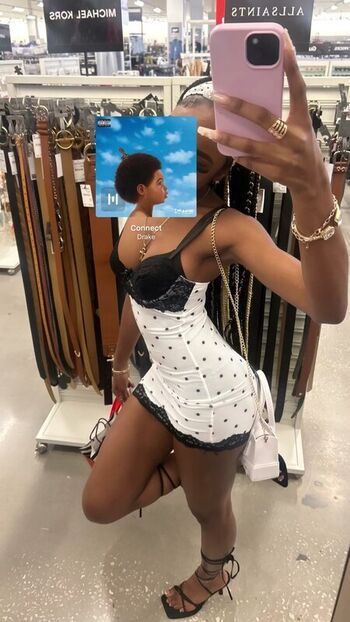 Full leaked Decembrsprincess private onlyfans photo