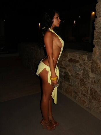 Full leaked Deemah private onlyfans photo