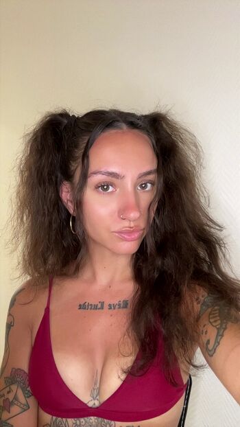 Full leaked Deeperse private onlyfans photo