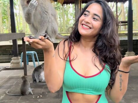 Full leaked Deepthi sunaina private onlyfans photo