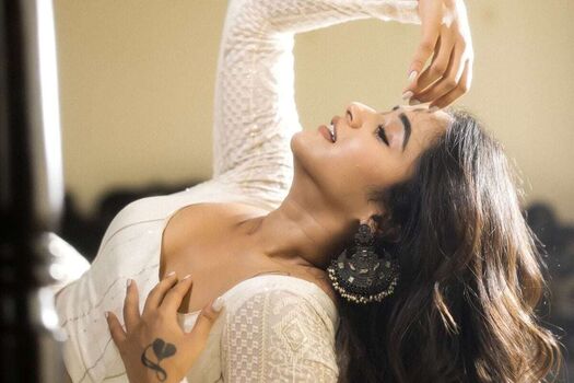 Full leaked Deepthi sunaina private onlyfans photo
