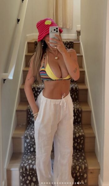 Full leaked Delaneychilds private onlyfans photo