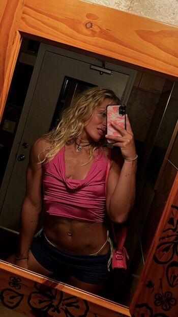 Full leaked Delia schweizer private onlyfans photo