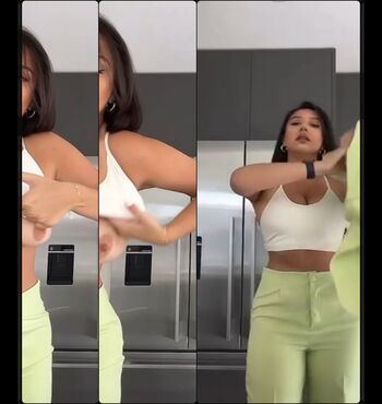 Full leaked Dellara legalbaddie private onlyfans photo