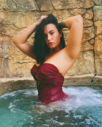 Full leaked Demi lovato page private onlyfans photo