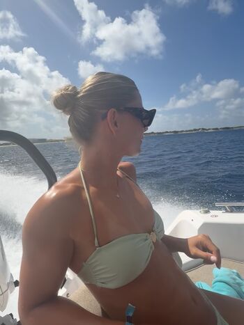 Demi Van Den Wildenberg