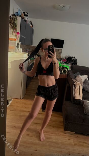 Full leaked Denisa peskova private onlyfans photo