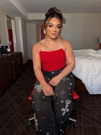 Full leaked Deonna purrazzo private onlyfans photo