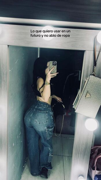 Full leaked Desconocida private onlyfans photo