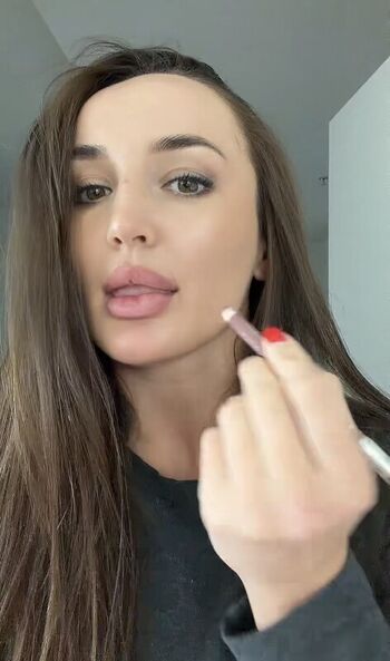 Full leaked Diana avsaragova page private onlyfans photo