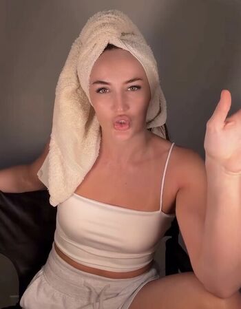 Full leaked Diana avsaragova page private onlyfans photo