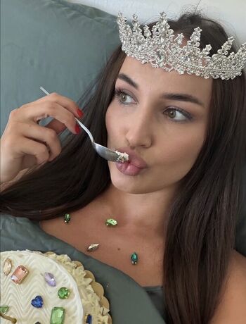 Full leaked Diana avsaragova private onlyfans photo