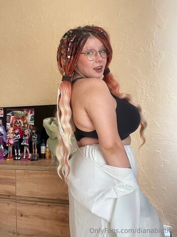 dianabigtits