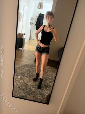 Full leaked Die wilde veganerin  page private onlyfans photo