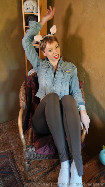 diemilitanteveganerin