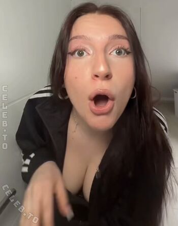 Full leaked Diesejennii private onlyfans photo