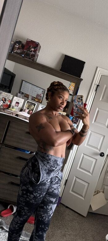Full leaked Diiliite private onlyfans photo