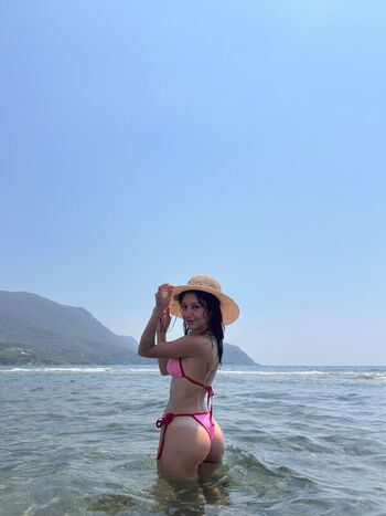 Dilara Caniklioğlu