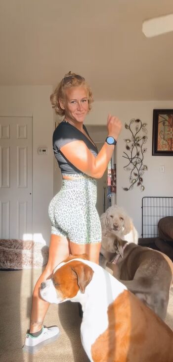 Full leaked Dina brown private onlyfans photo