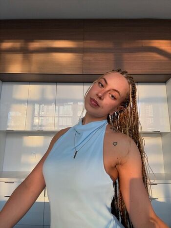 Full leaked Dina szekeres private onlyfans photo