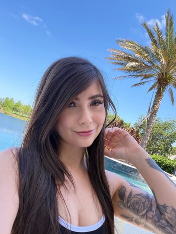 Full leaked Diretora muniz private onlyfans photo