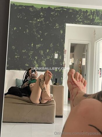 Full leaked Dirtypokas private onlyfans photo