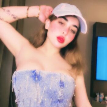 Full leaked Divahazeell private onlyfans photo