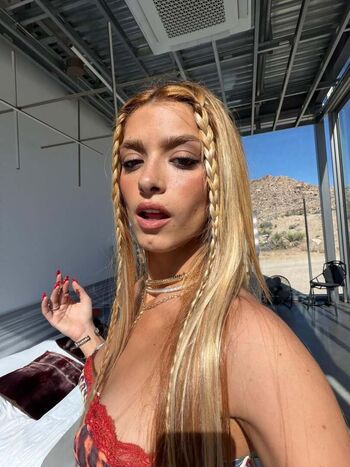 Full leaked Dixie d amelio private onlyfans photo