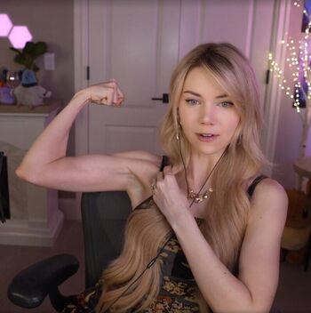 Full leaked Dizzykitten private onlyfans photo