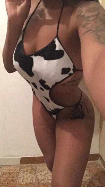 Full leaked Dj moana private onlyfans photo