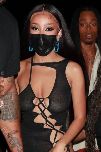 Full leaked Doja cat  page private onlyfans photo