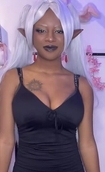 Full leaked Dollstrawberry private onlyfans photo