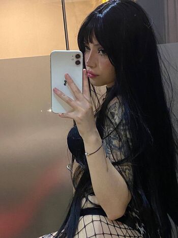 Full leaked Dollyghost private onlyfans photo