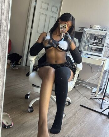 Full leaked Dollyrama private onlyfans photo