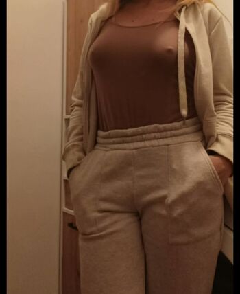 Full leaked Domace matorke milf ex yu  page private onlyfans photo