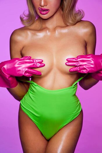 Full leaked Doublegee gg private onlyfans photo