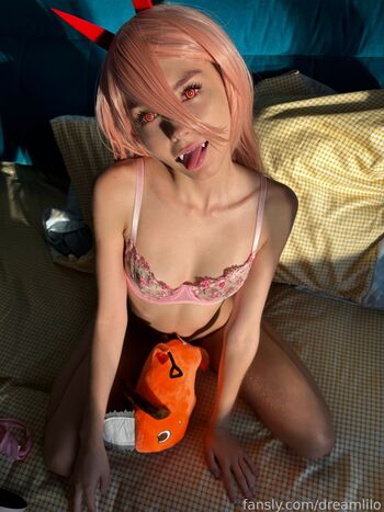 Full leaked Dreamlilo private onlyfans photo