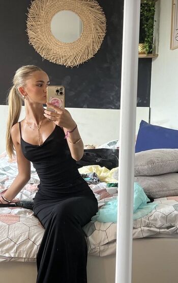 Full leaked Drn romane private onlyfans photo