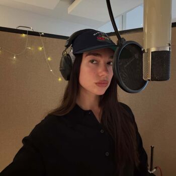 Full leaked Dua lipa  page private onlyfans photo