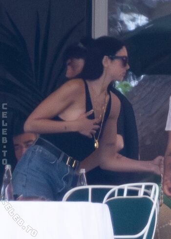 Full leaked Dua lipa  page private onlyfans photo