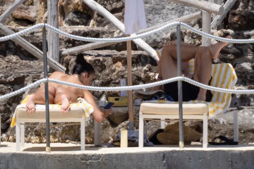 Full leaked Dua lipa  page private onlyfans photo