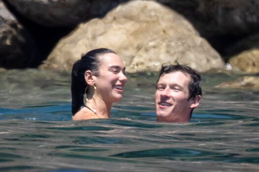 Full leaked Dua lipa  page private onlyfans photo